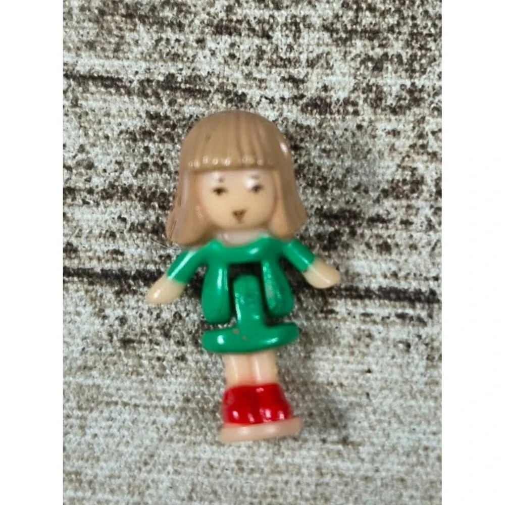 1993 Bluebird Polly Pocket Holiday Toy Shop